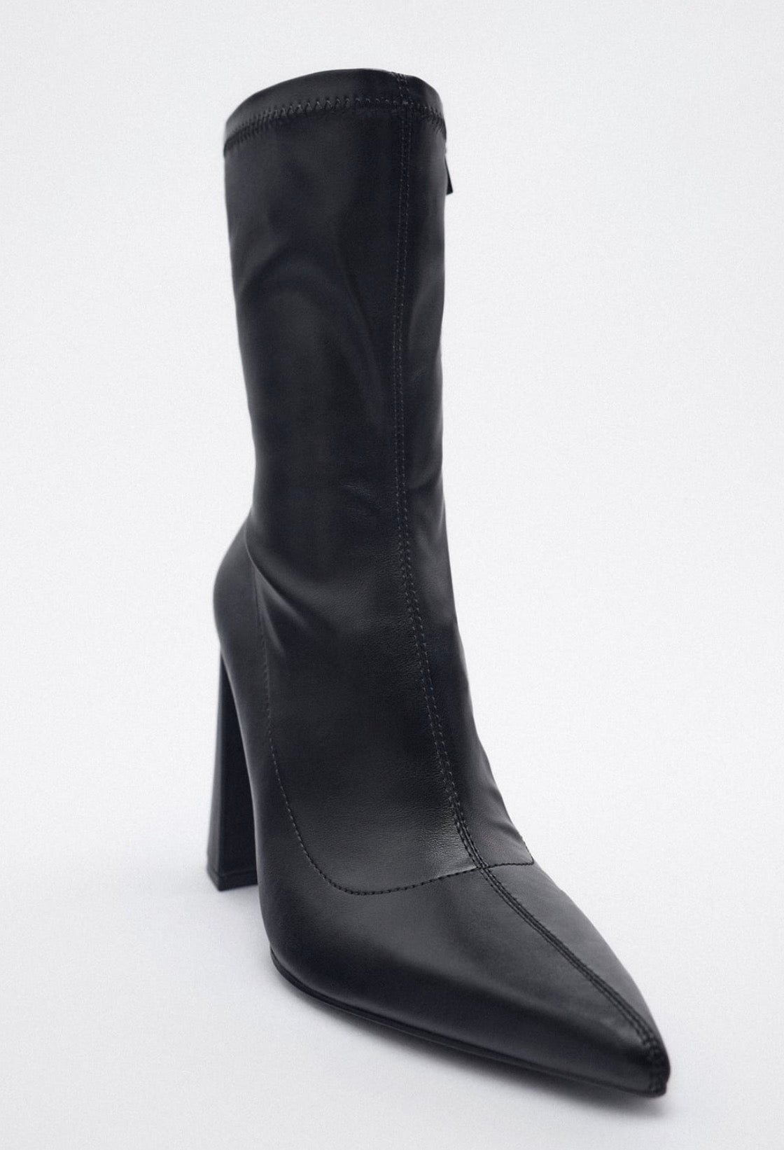 STIVALETTI CON TACCO ALTO GEOMETRICO